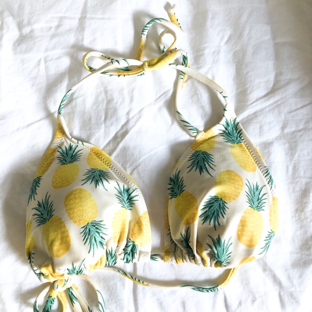Pineapple Bikini Top 🍍